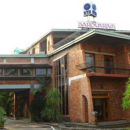 Bth Sarovaram Kochi Luaran gambar